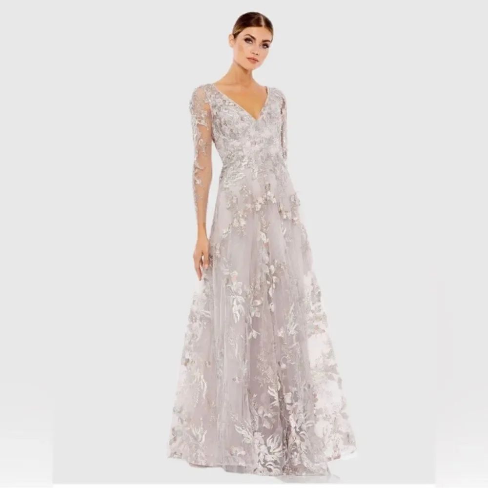 Mac Duggal Womens 20245 Floral Applique Illusion Long Sleeve A Line Gown Dress